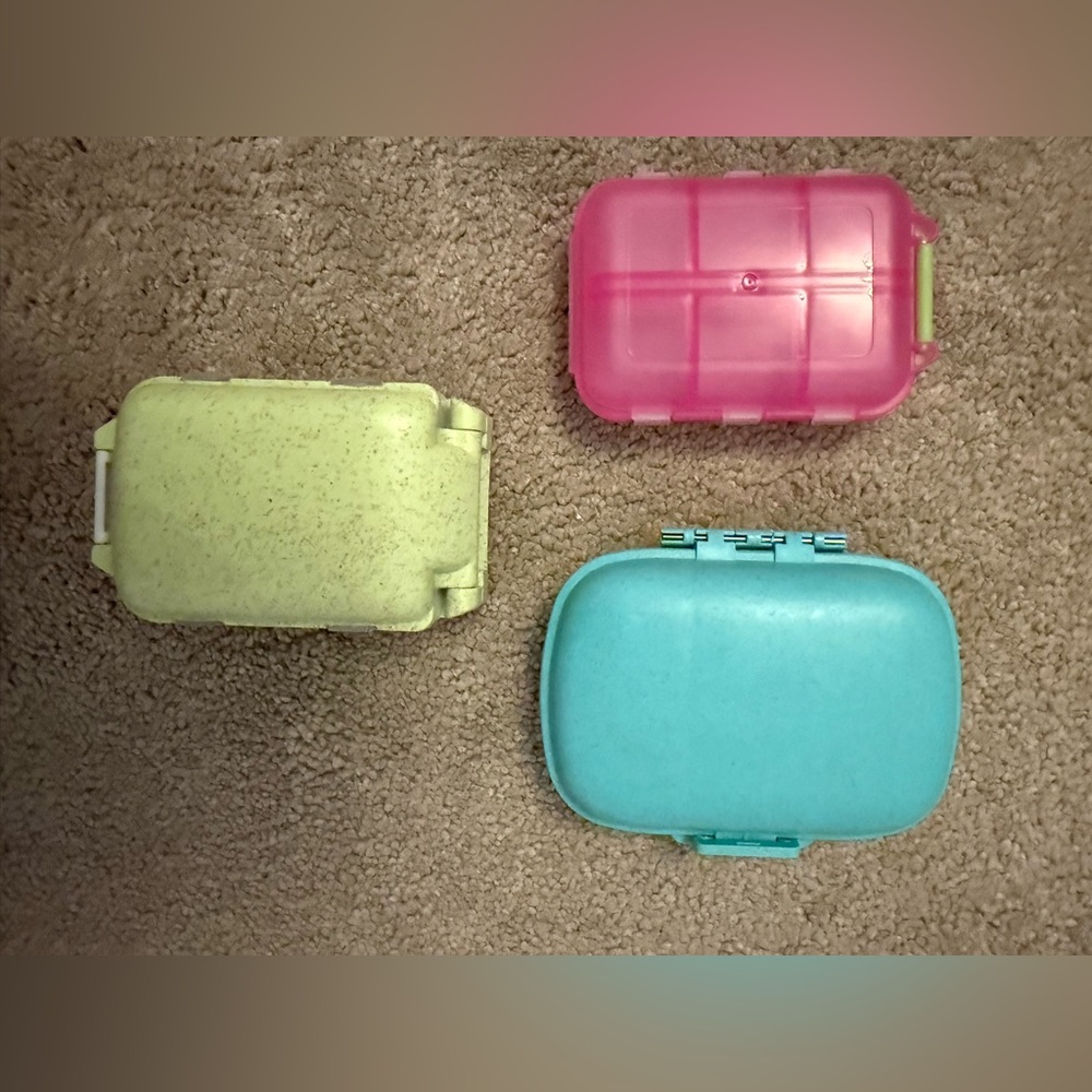 Colorful Travel Pill Organization Container Set - Picture 3 of 4